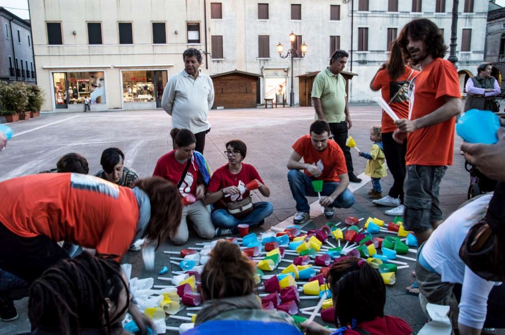 fiaccolata per Erica e Marco 08.05.2013 (7)